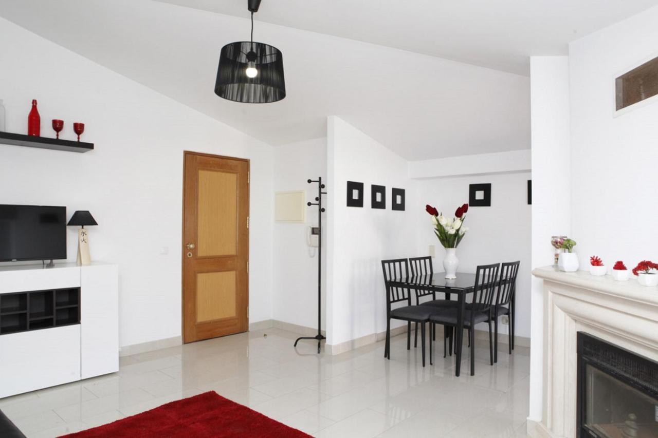 Wondrous Terrace Apartment In Cascais Center Exterior photo