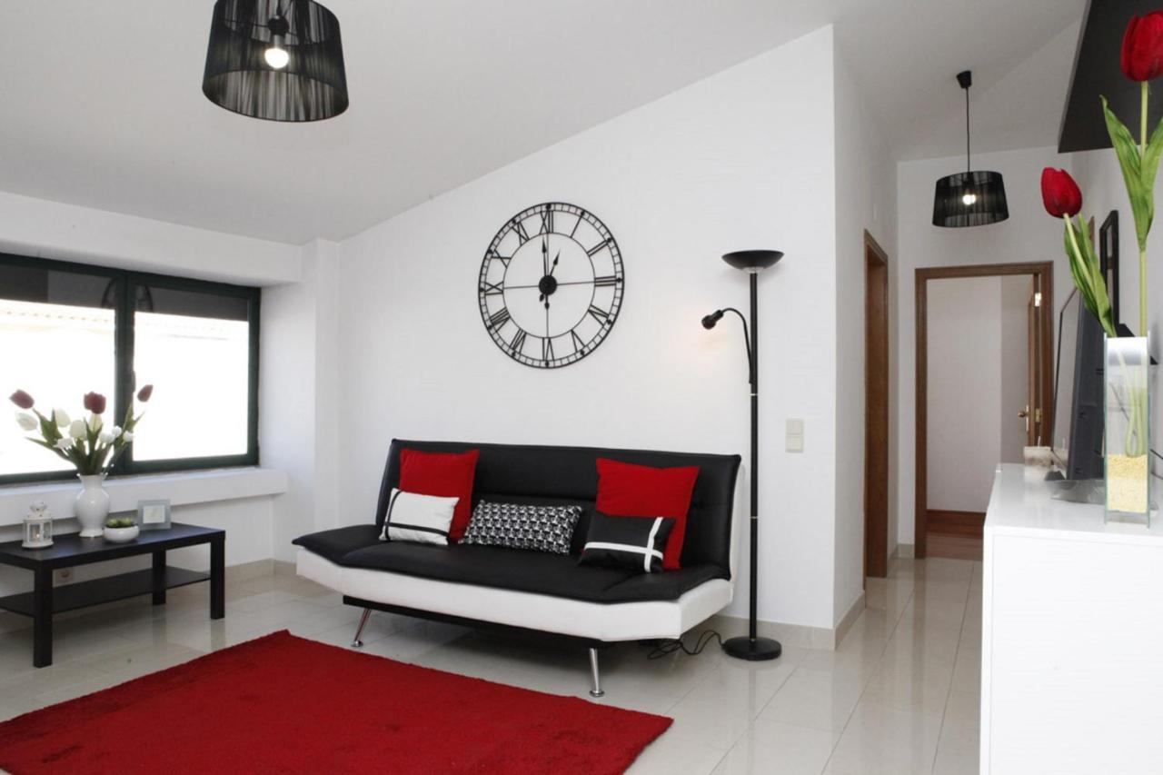 Wondrous Terrace Apartment In Cascais Center Exterior photo