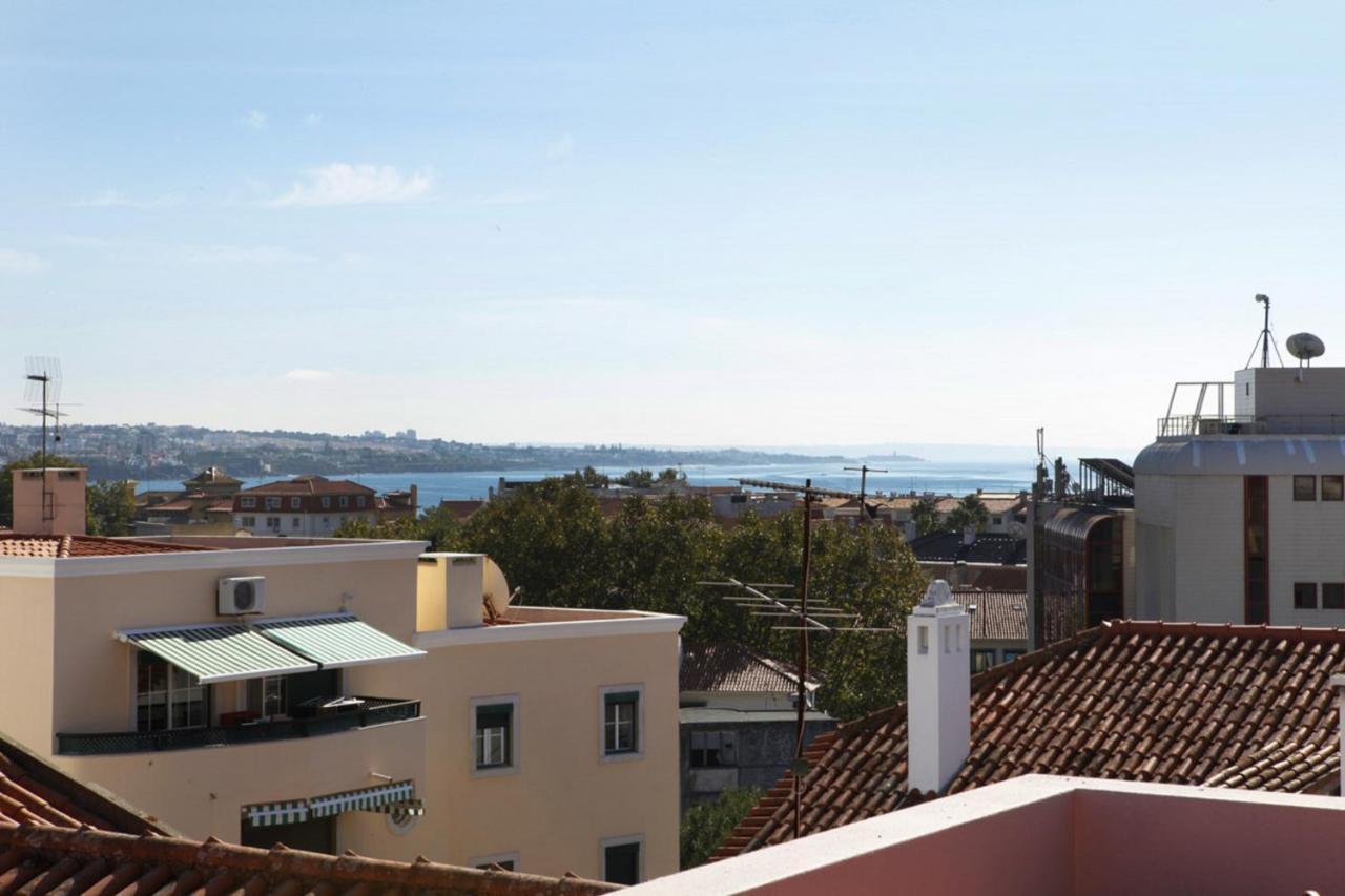 Wondrous Terrace Apartment In Cascais Center Exterior photo